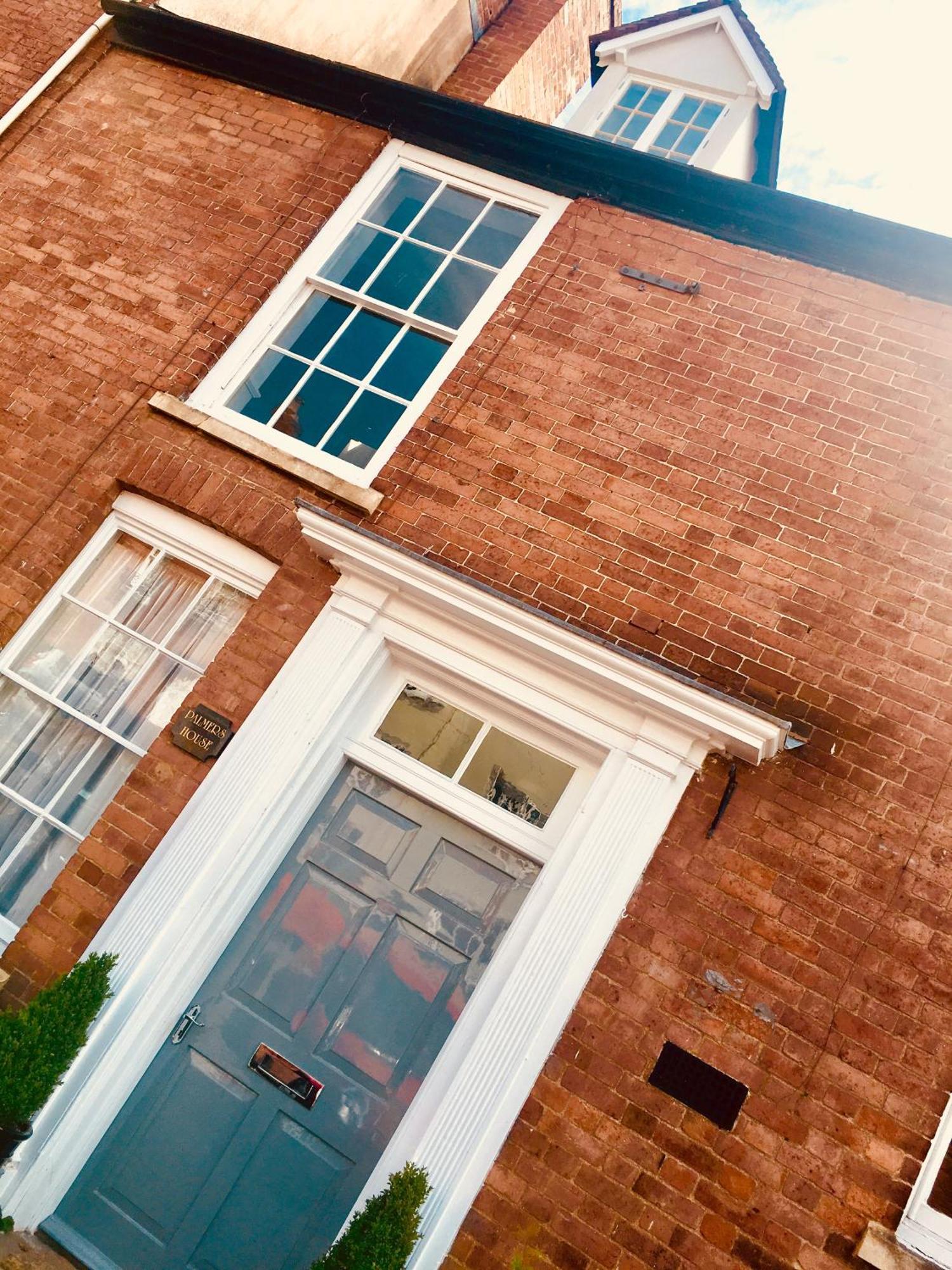 Luxury 2 Bed Apartment With Free Parking Ludlow Esterno foto