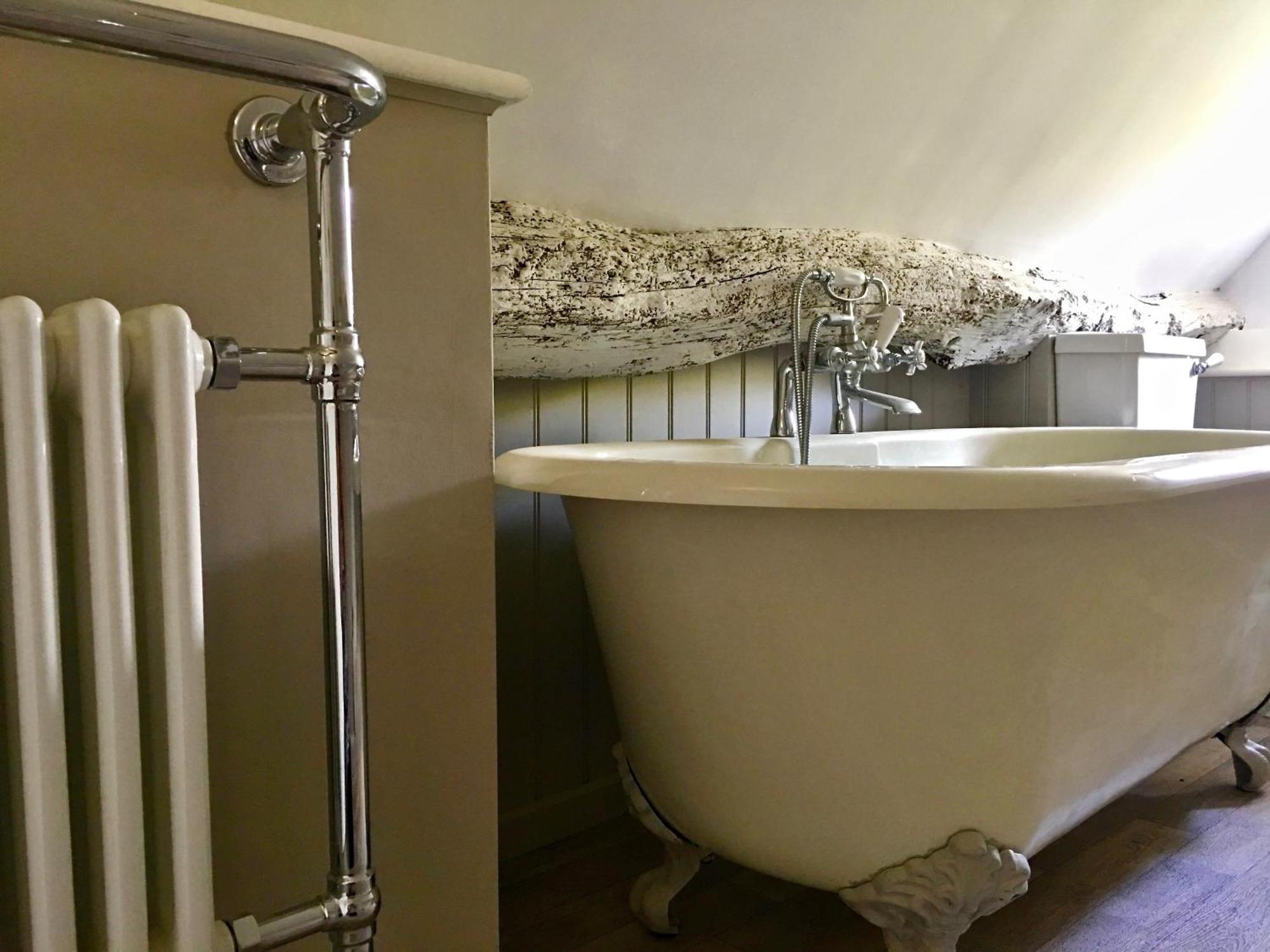 Luxury 2 Bed Apartment With Free Parking Ludlow Esterno foto