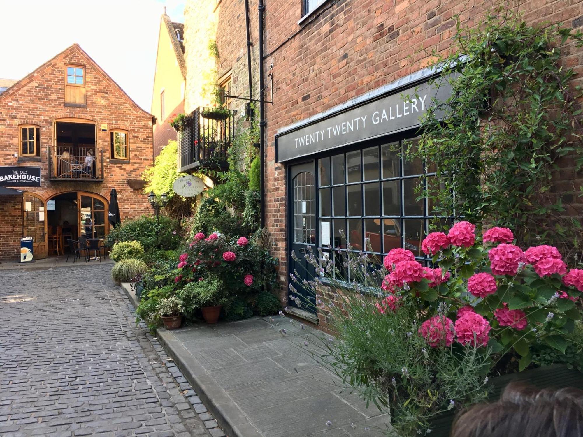 Luxury 2 Bed Apartment With Free Parking Ludlow Esterno foto